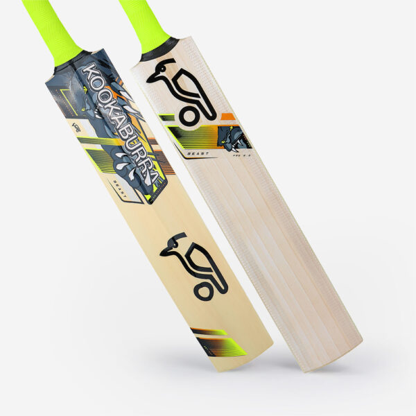 Kookaburra Beast 9.0 Kashmir Bat size 4