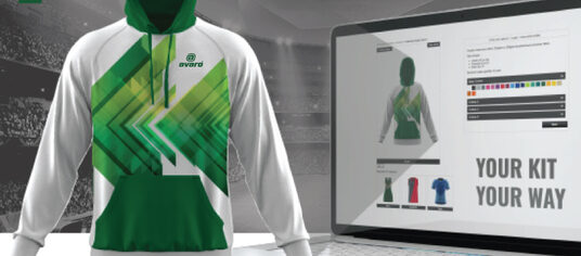 Avaro custom kit builder on laptop